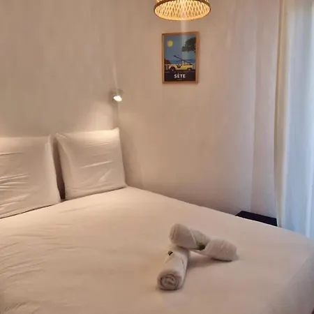 Marianne Joli T3 Central, Climatise Avec Parking * Sète